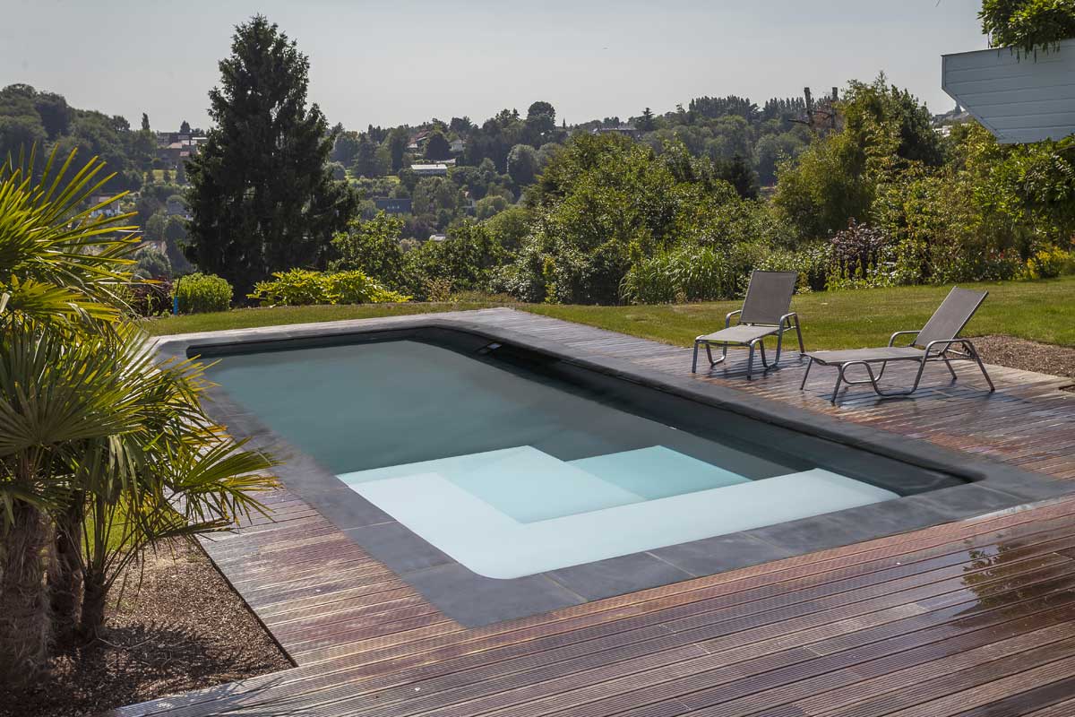 Mettre en place une plage de piscine