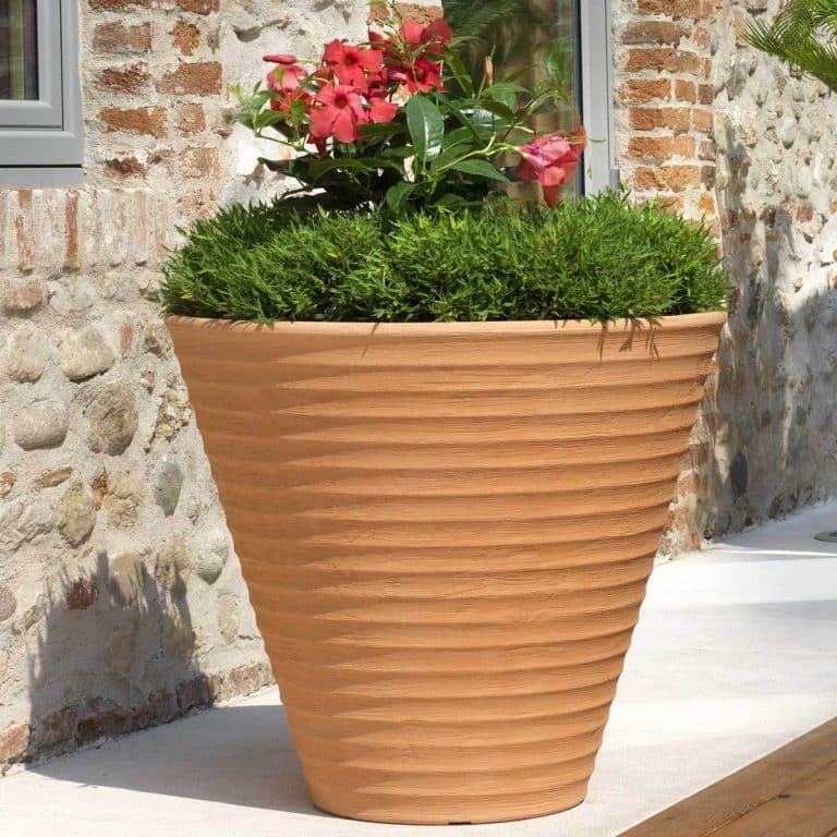 Sélectionner les meilleurs pots de fleurs pour son jardin