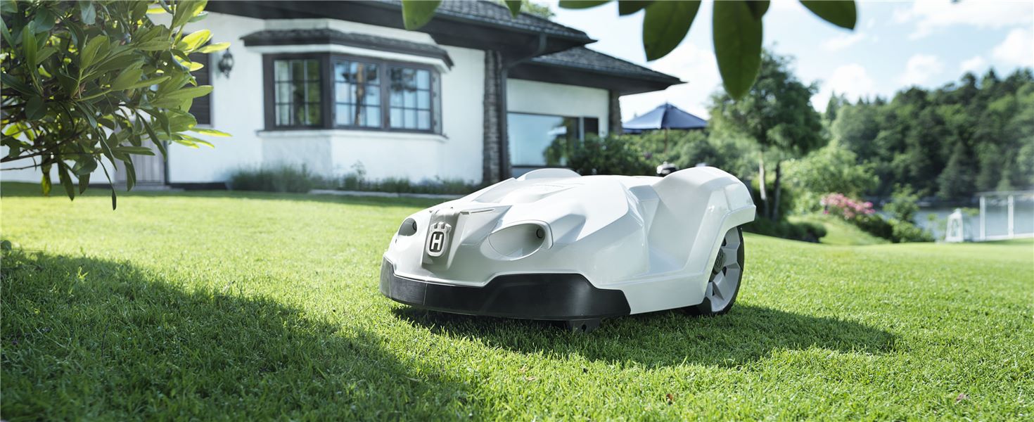 Avoir recours à un robot tondeuse pour sa pelouse