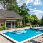 Aménagement d’une piscine : conseils pour un espace détente réussi